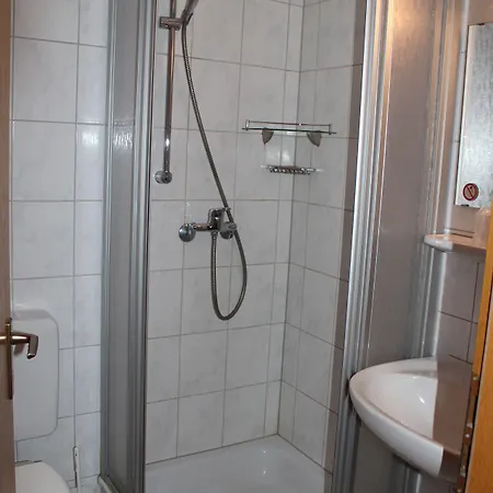 Zum Goldenen Wagen Szálloda 3*