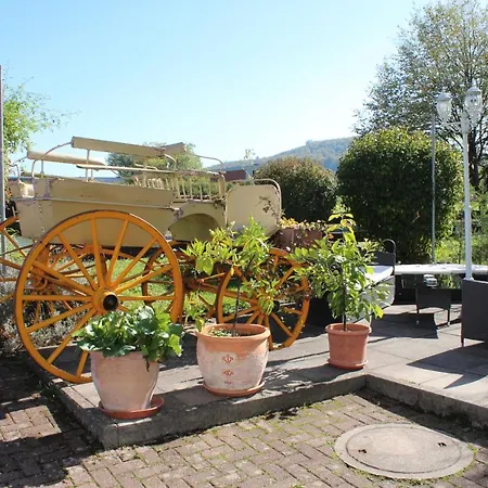 ホテル Zum Goldenen Wagen マウルブルク