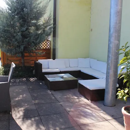 Zum Goldenen Wagen ホテル マウルブルク