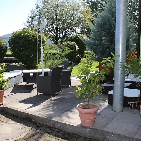 Szálloda Zum Goldenen Wagen