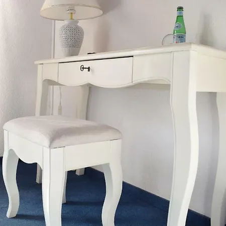 Szálloda Zum Goldenen Wagen 3*