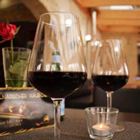 Zum Goldenen Wagen 3*